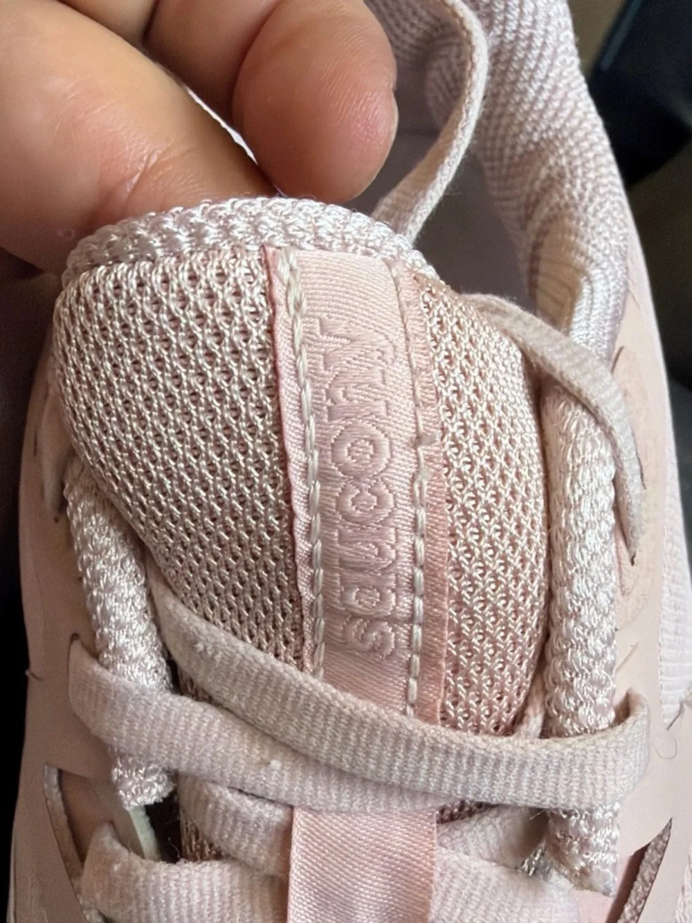 Saucony Women’s Blush Pink Athletic Running Shoes